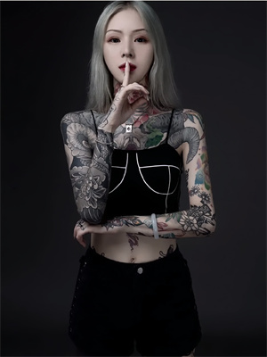 結婚四年未見面，軍官老公回來了完整版